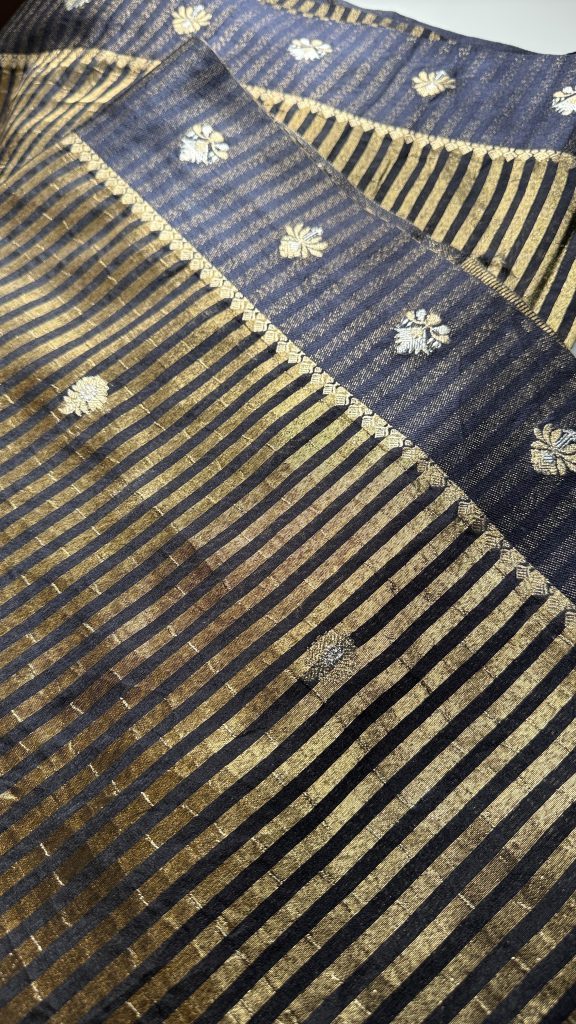 Aara Saree006