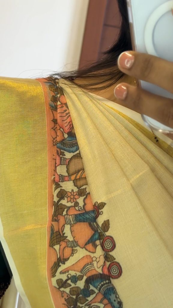 Aara Saree005